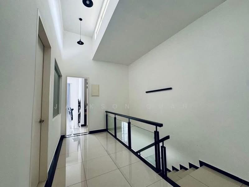 Cluster House for Sale in Johor Bahru (Johor) - Jackson Quah - Corridor - PropertyGuru.com.my