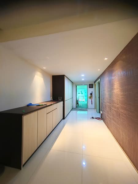 Condominium for Sale at The Uban Residence - Pauline Cheong - Corridor - PropertyGuru.com.my