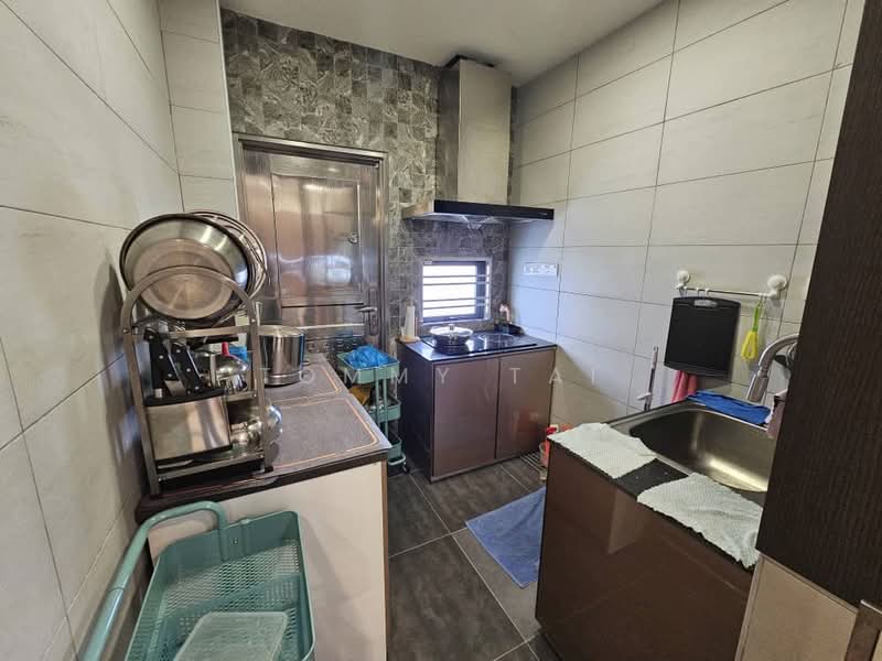 Rumah Teres 2 Tingkat untuk Dijual di Bandar Dato Onn (Tebrau) - Tommy Tai - Kitchen - PropertyGuru.com.my