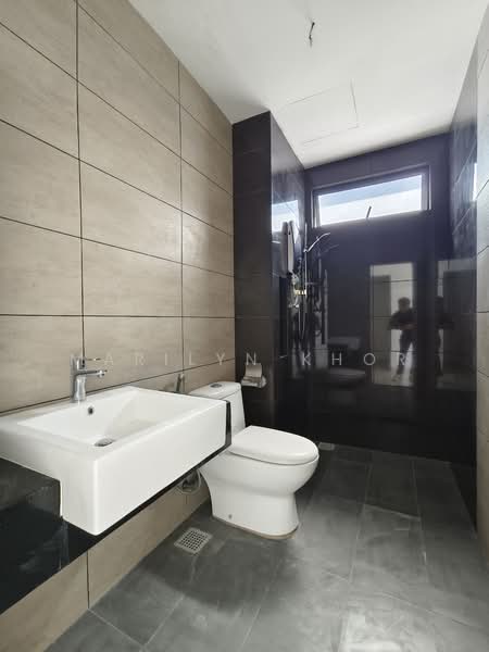 Condominium for Sale at Legend Heights - Marilyn Khor - Bathroom - PropertyGuru.com.my
