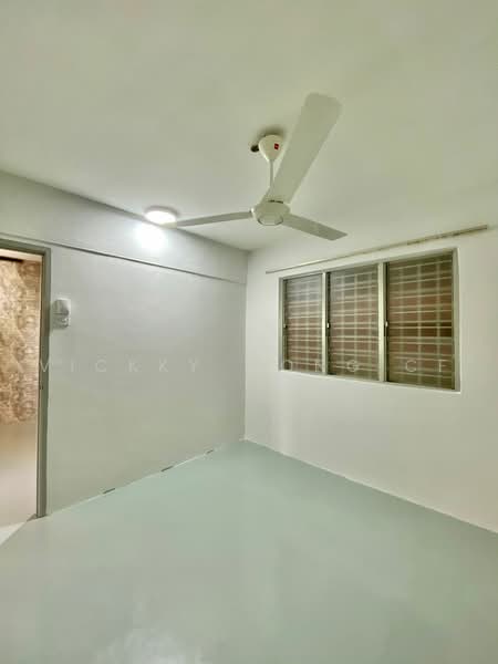 Flat for Rent at Pandan Ria (Block D) - Vickky Wong CF - Interior - PropertyGuru.com.my