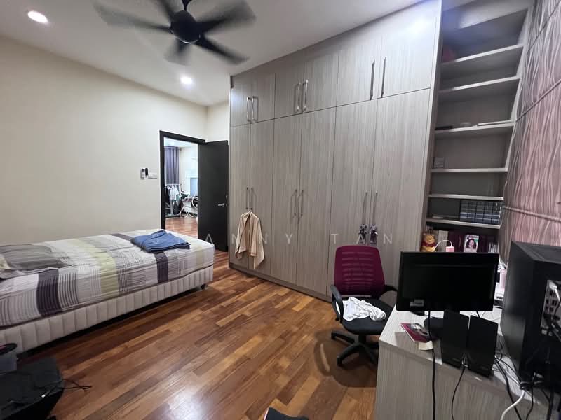Rumah Banglo untuk Dijual di Bukit Sungai Long (Bandar Sungai Long) - Shanny Tan - Bedroom - PropertyGuru.com.my