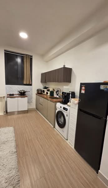 Service Residence for Rent at Henna Residence @ The Quartz WM - Rony Yeo - Kitchen - PropertyGuru.com.my