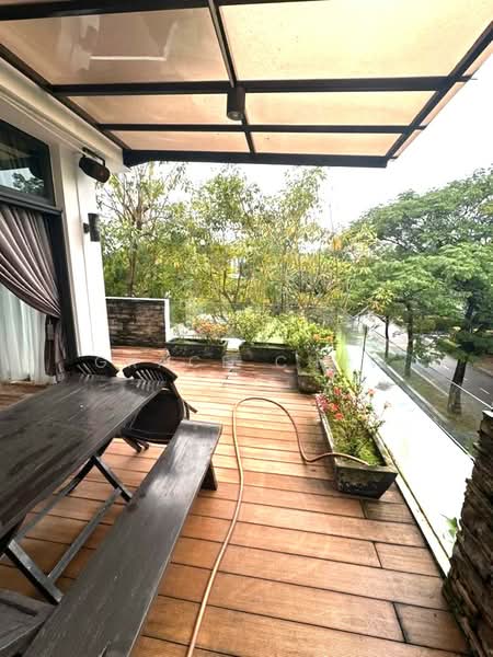Rumah Berkembar untuk Dijual di Johor Bahru (Johor) - Grace Chew - Balcony - PropertyGuru.com.my