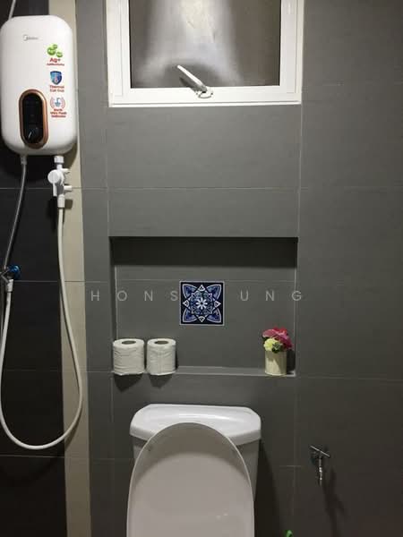 Service Residence for Sale at Champs Elysees - Honsa Ung - Bathroom - PropertyGuru.com.my