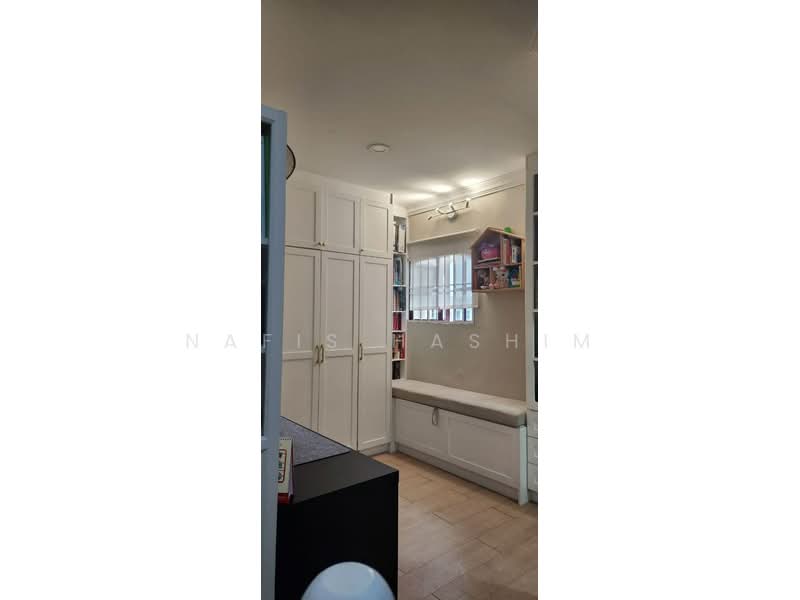 Rumah Teres 2 Tingkat untuk Dijual di Seksyen 7 (Shah Alam) - Nafis Hashim - Study - PropertyGuru.com.my