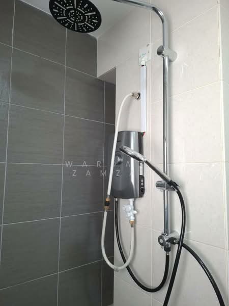 Rumah Bandar untuk Disewa di Taman Akasia (Semenyih) - Wardatu Zamzam - Bathroom - PropertyGuru.com.my