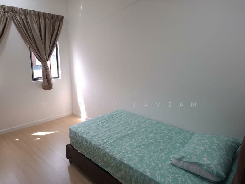 Rumah Bandar untuk Disewa di Taman Akasia (Semenyih) - Wardatu Zamzam - Bedroom - PropertyGuru.com.my