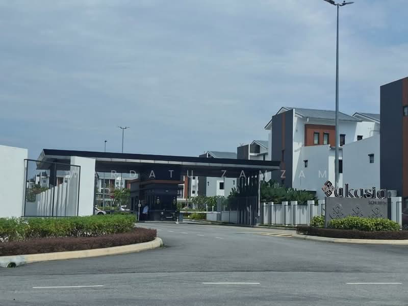 Rumah Bandar untuk Disewa di Taman Akasia (Semenyih) - Wardatu Zamzam - Exterior - PropertyGuru.com.my