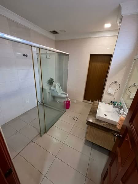 Rumah Berkembar untuk Dijual di Cheras (Selangor) - Hei Kar Jun - Bathroom - PropertyGuru.com.my
