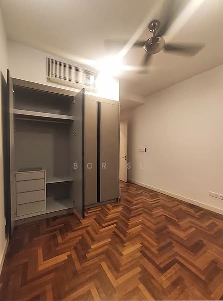 Servis Apartment untuk Dijual di Residency V - Bor SL - Bedroom - PropertyGuru.com.my