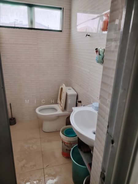Apartment for Sale at Jasmine Court - Michael Lee - Bathroom - PropertyGuru.com.my