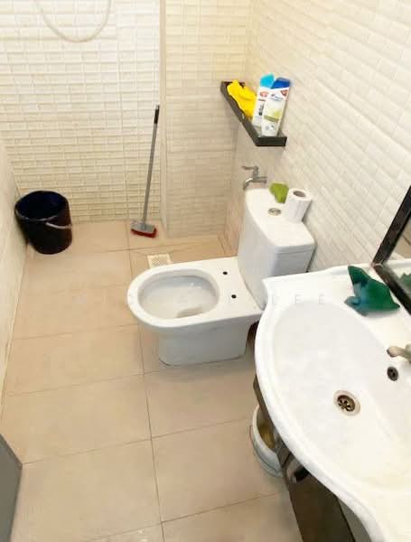 Apartment for Sale at Jasmine Court - Michael Lee - Bathroom - PropertyGuru.com.my