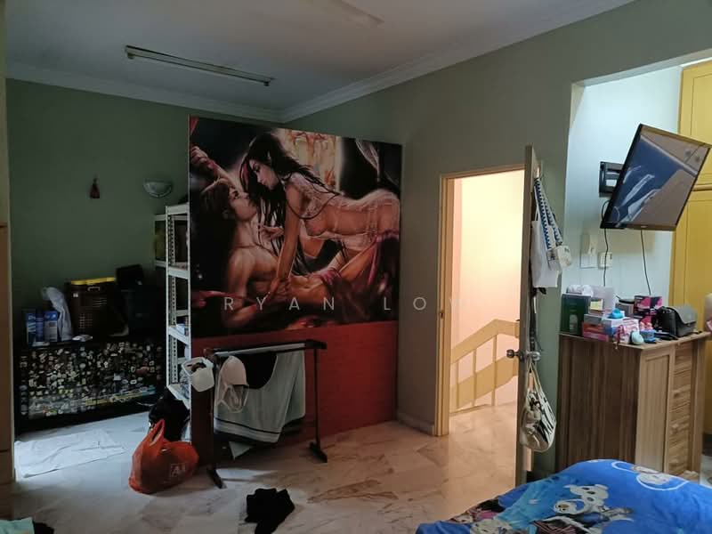 Rumah Teres 2 Tingkat untuk Dijual di Taman Supreme (Cheras) - Ryan Low - Bedroom - PropertyGuru.com.my