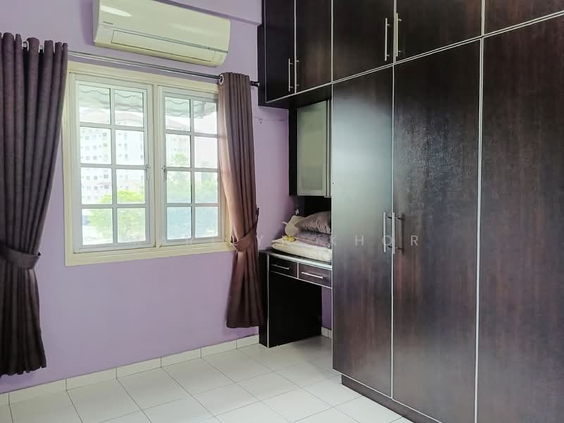 Pangsapuri untuk Dijual di Pangsapuri Mawar - Marilyn Khor - Bedroom - PropertyGuru.com.my