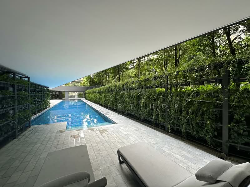 Service Residence for Rent at Altris Residences @ The Quartz WM - Gilbert Hor - Pool - PropertyGuru.com.my