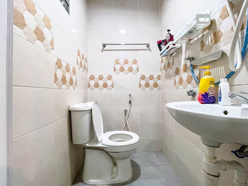 Rumah Teres 2 Tingkat untuk Dijual di Taman Maju (Kajang) - Ilman Nahri - Bathroom - PropertyGuru.com.my