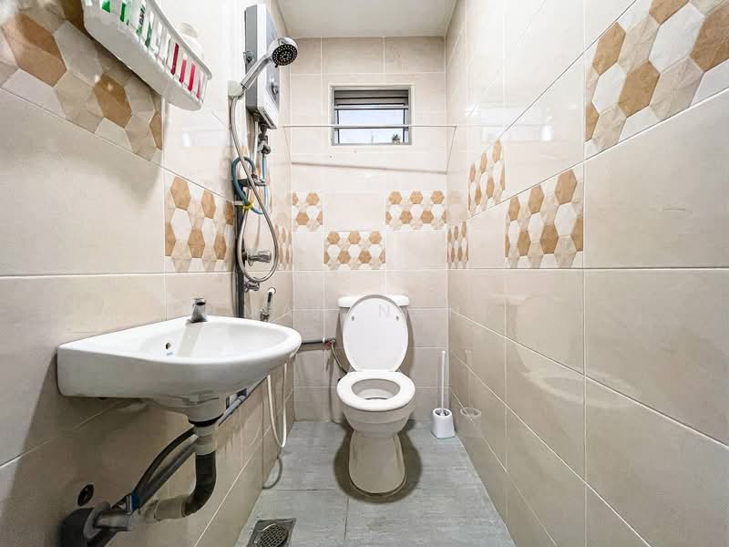 Rumah Teres 2 Tingkat untuk Dijual di Taman Maju (Kajang) - Ilman Nahri - Bathroom - PropertyGuru.com.my