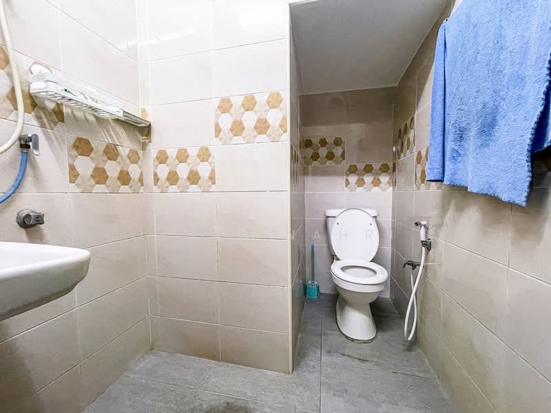 Rumah Teres 2 Tingkat untuk Dijual di Taman Maju (Kajang) - Ilman Nahri - Bathroom - PropertyGuru.com.my