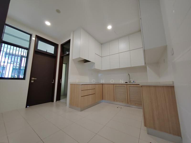 2-storey Terraced House for Sale in Eco Sanctuary (Telok Panglima Garang) - Jeff Chong - Kitchen - PropertyGuru.com.my