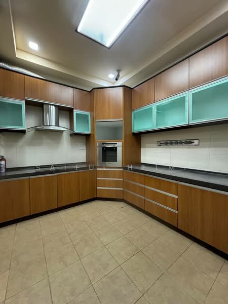 Rumah Teres 2 Tingkat untuk Dijual di Bukit Jelutong (Shah Alam) - SAIFUL HELMI - Kitchen - PropertyGuru.com.my