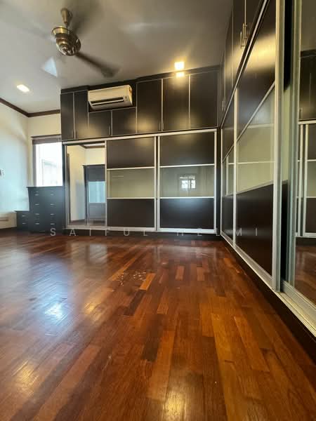 Rumah Teres 2 Tingkat untuk Dijual di Bukit Jelutong (Shah Alam) - SAIFUL HELMI - Bedroom - PropertyGuru.com.my