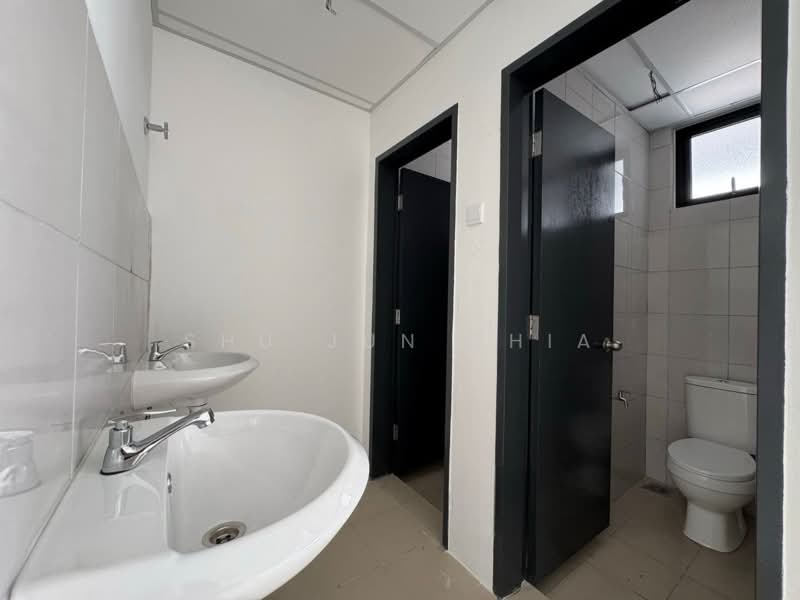 Kedai untuk Disewa di Klang (Selangor) - SHU JUN CHIA - Bathroom - PropertyGuru.com.my