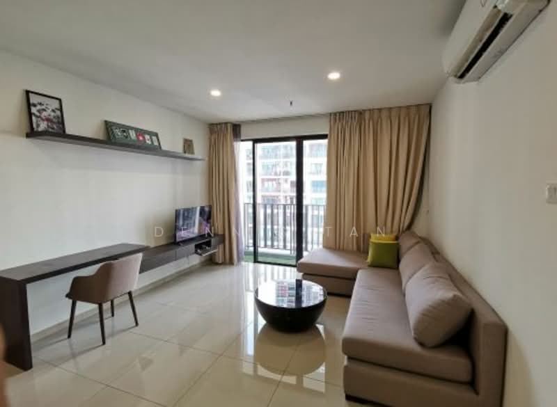 Kediaman Servis untuk Disewa di i-SOHO @ i-City - Dennis Tan - Living Room - PropertyGuru.com.my