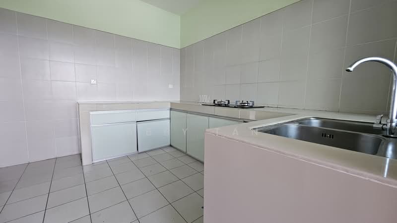 Kondominium untuk Dijual di Alam Damai - Abby Tan - Kitchen - PropertyGuru.com.my
