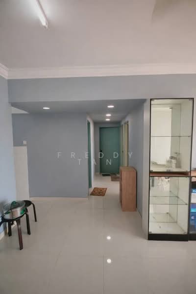 For Rent - Century Park