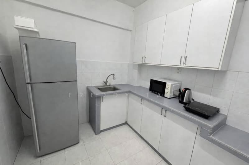 For Rent - Century Park