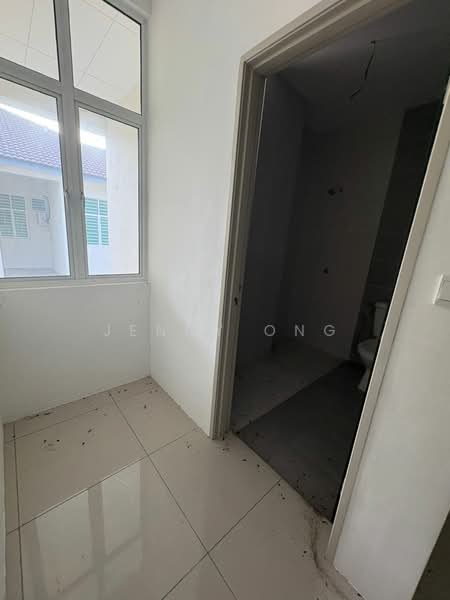 Semi-Detached House for Sale in Hijauan Hills (Simpang Ampat) - Jenny Ong - Bathroom - PropertyGuru.com.my