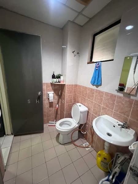2-storey Terraced House for Sale in Bandar Sungai Long (Selangor) - Shanny Tan - Bathroom - PropertyGuru.com.my