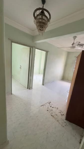 Pangsapuri untuk Dijual di Taman Gambier Flat, Blok 330 - Freddy Tan - PropertyGuru.com.my