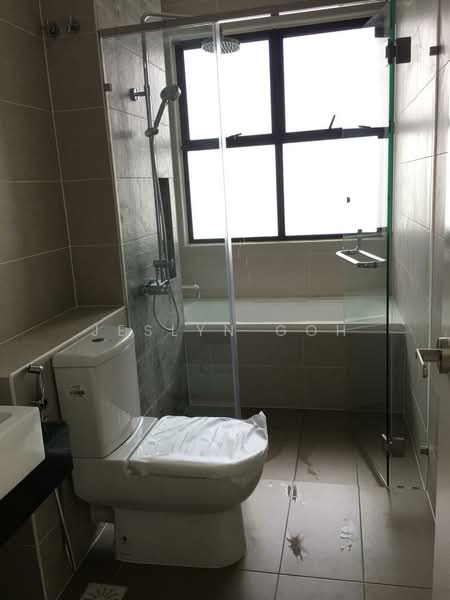 Condominium for Rent at Isle of Kamares - Jeslyn Goh - Bathroom - PropertyGuru.com.my