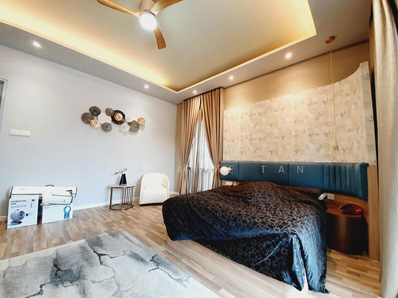 Rumah Berkembar untuk Dijual di Subang Bestari (Shah Alam) - Charmaine Tan - Bedroom - PropertyGuru.com.my