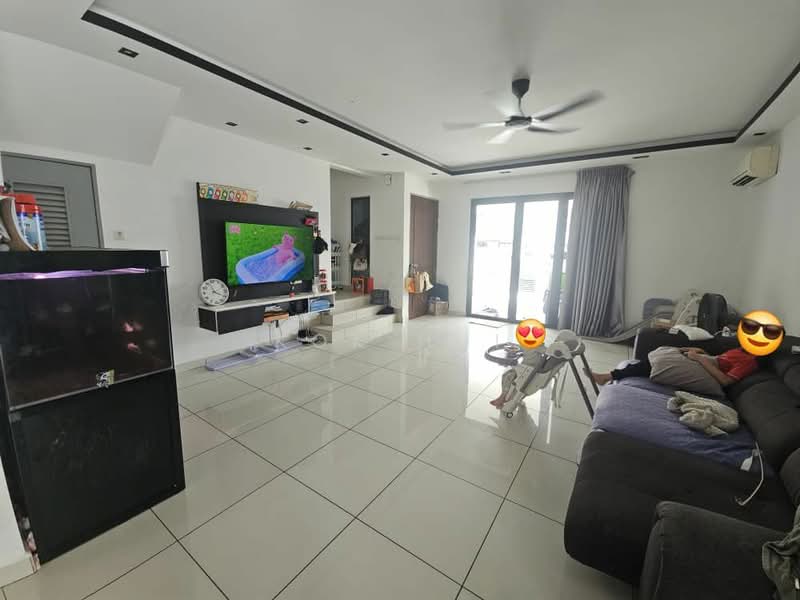 2-storey Terraced House for Sale in Bandar Dato Onn (Tebrau) - Kok Hui - Living Room - PropertyGuru.com.my