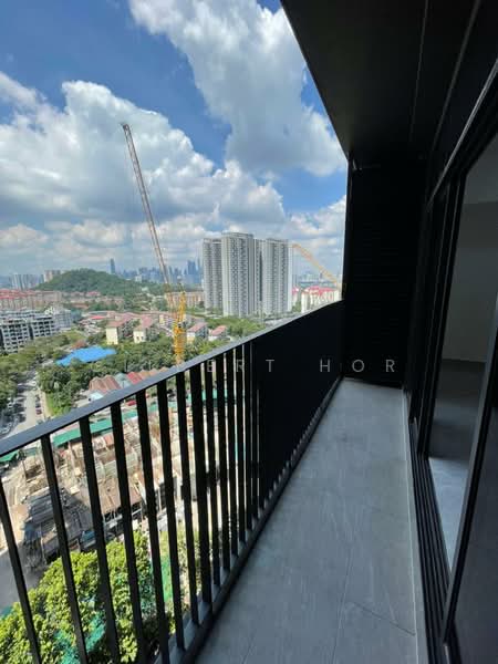 Servis Apartment untuk Disewa di Altris Residences @ The Quartz WM - Gilbert Hor - Balcony - PropertyGuru.com.my