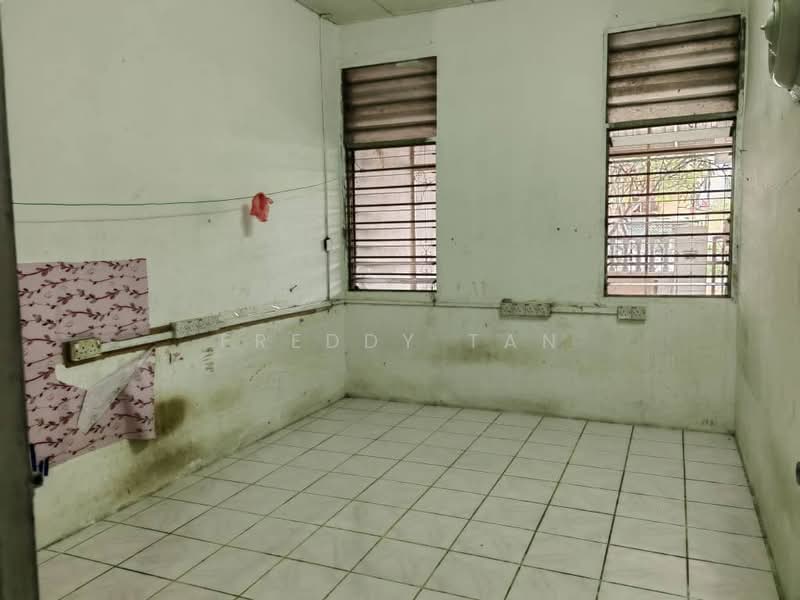 For Rent - Batu Maung