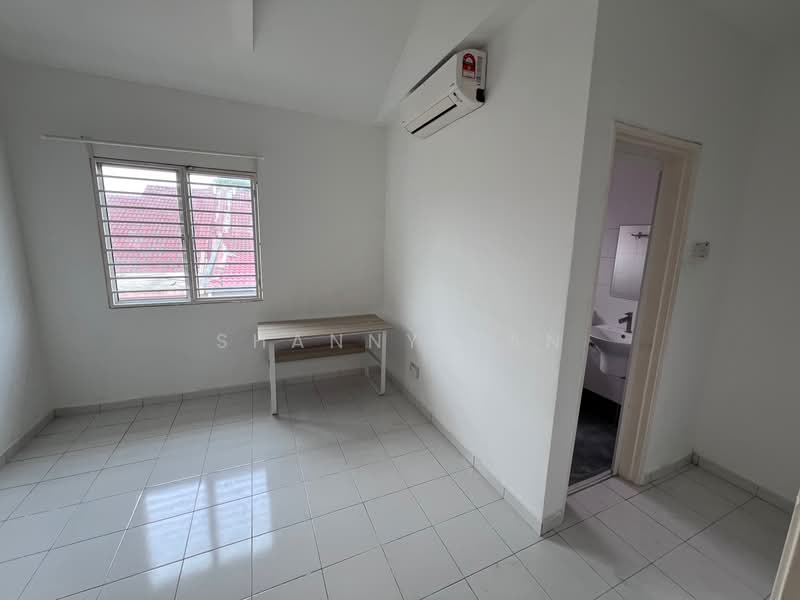 2-storey Terraced House for Sale in Bandar Sungai Long (Selangor) - Shanny Tan - Interior - PropertyGuru.com.my