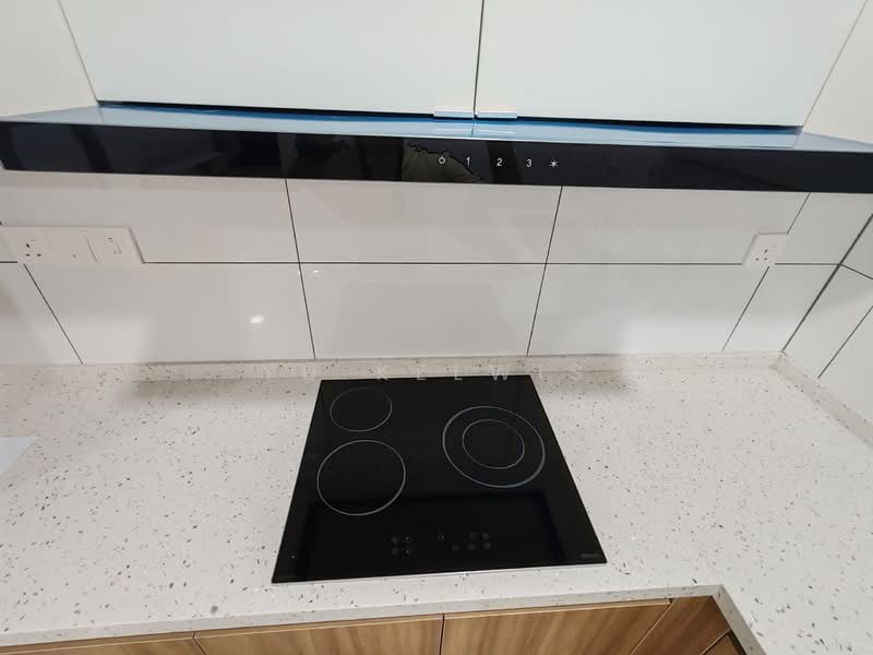 Condominium for Rent at Kuchai Sentral - Yu Kelwis - Kitchen - PropertyGuru.com.my