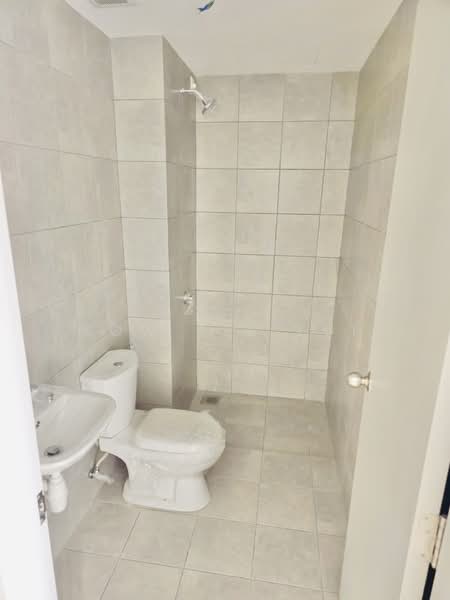 Servis Apartment untuk Dijual di One Equine - Kow Tze Fui - Bathroom - PropertyGuru.com.my