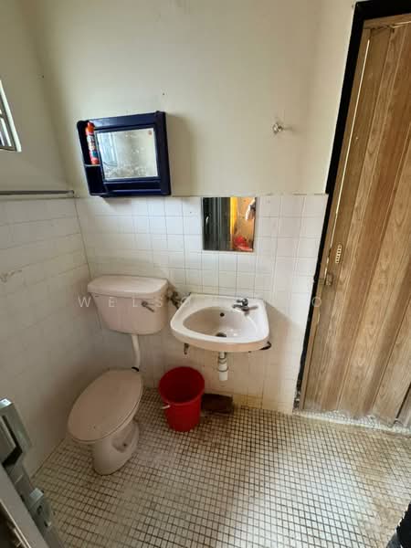 Rumah Teres 2 Tingkat untuk Dijual di Seksyen 5 Wangsa Maju (Wangsa Maju) - Welson Moo - Bathroom - PropertyGuru.com.my