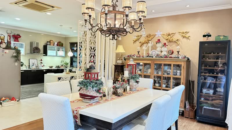 Semi-Detached House for Sale in Ampang Jaya (Ampang) - Melinda Goh - Dining Room - PropertyGuru.com.my