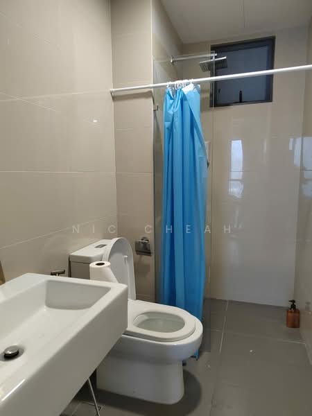 Servis Apartment untuk Disewa di United Point (Residensi Berpadu) - Nic Cheah - Bathroom - PropertyGuru.com.my