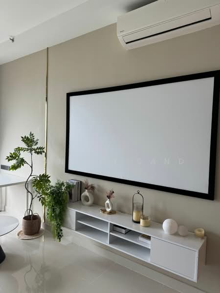 Servis Apartment untuk Dijual di Novo Ampang - GAN WEY SAND - Living Room - PropertyGuru.com.my