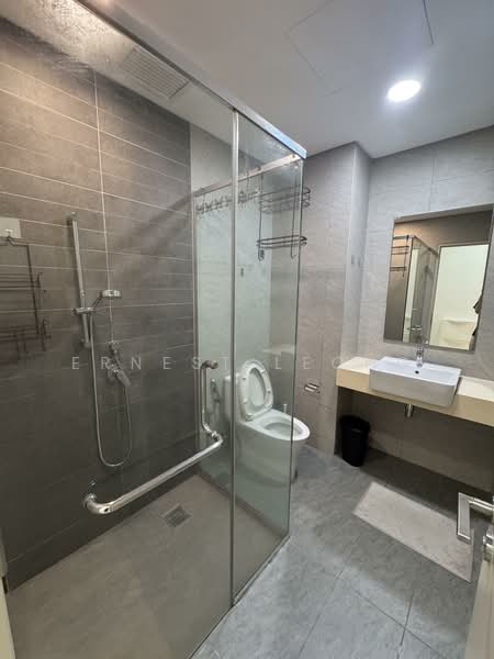 Condominium for Rent at Vivo Residential Suites - Ernest Leong - Bathroom - PropertyGuru.com.my