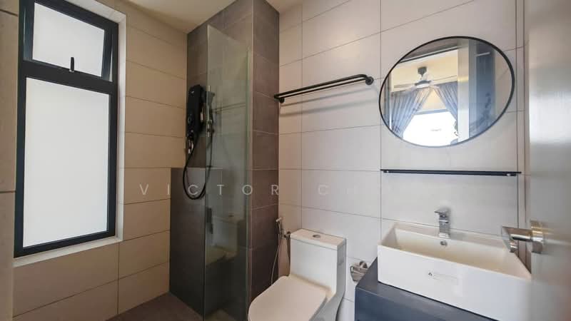 Servis Apartment untuk Disewa di The Era @ Duta North - Victor Choo - Bathroom - PropertyGuru.com.my
