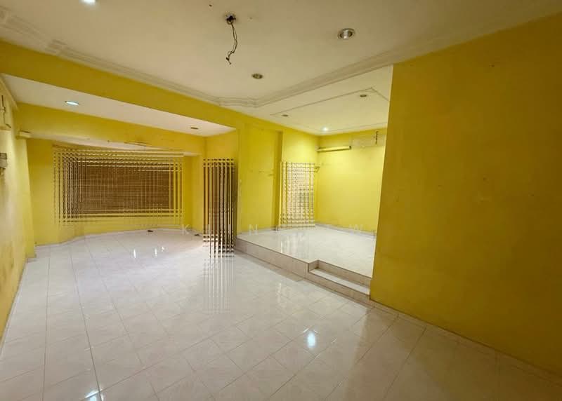 Rumah Teres 1-Tingkat untuk Dijual di Taman Bukit Maluri (Kepong) - Kiing TW - Interior - PropertyGuru.com.my