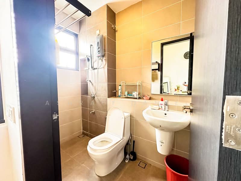 Rumah Teres 2 Tingkat untuk Dijual di Bukit Jelutong (Shah Alam) - Ashraff Daniel - Bathroom - PropertyGuru.com.my